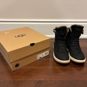 UGG Lakesider Mid Lace Up Sneaker Boot